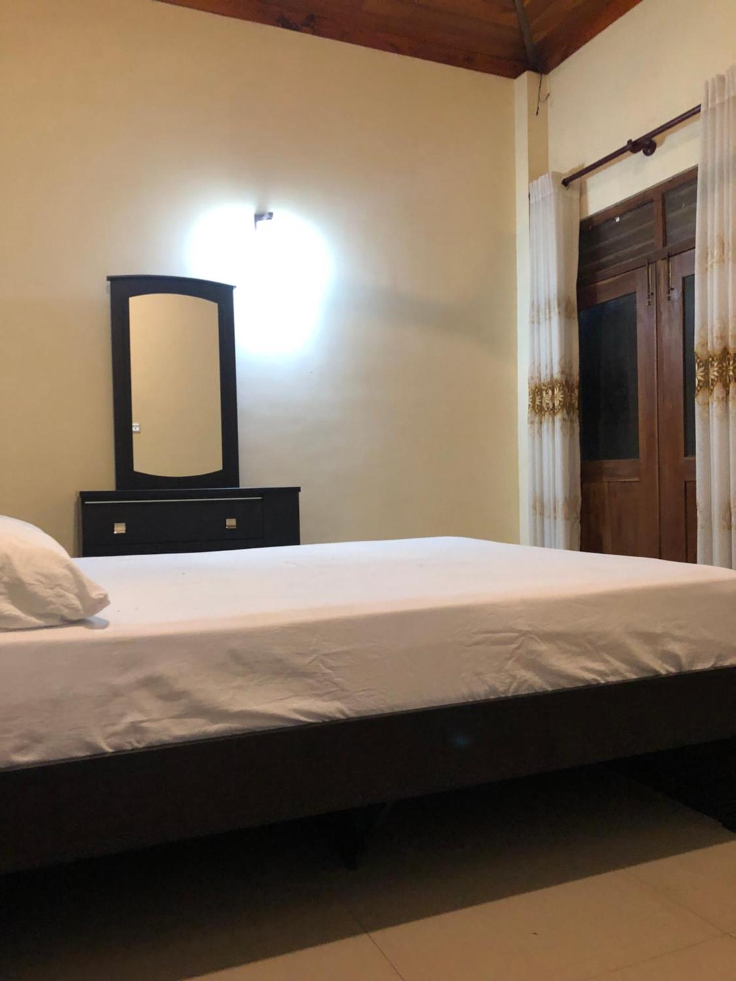 Senarathna Guest House 웰리가마 외부 사진