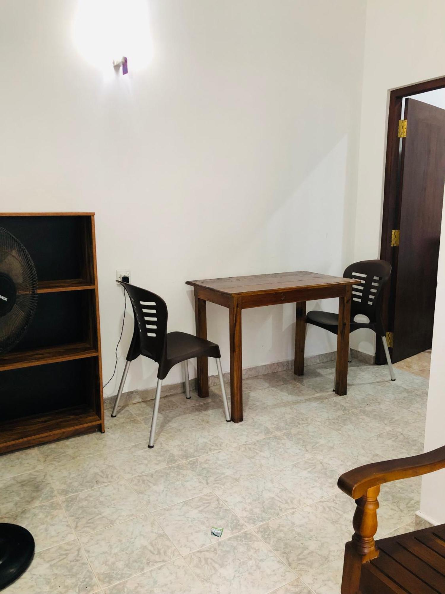 Senarathna Guest House 웰리가마 외부 사진