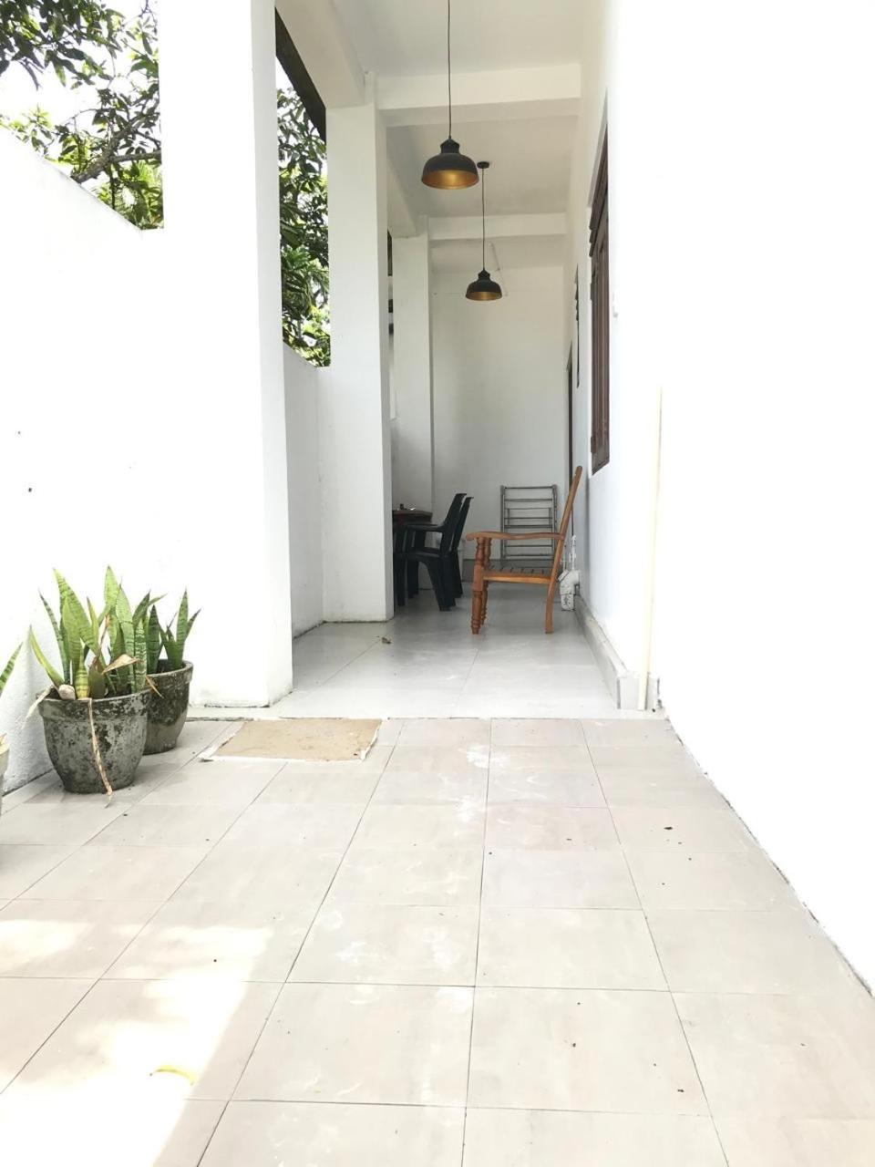 Senarathna Guest House 웰리가마 외부 사진