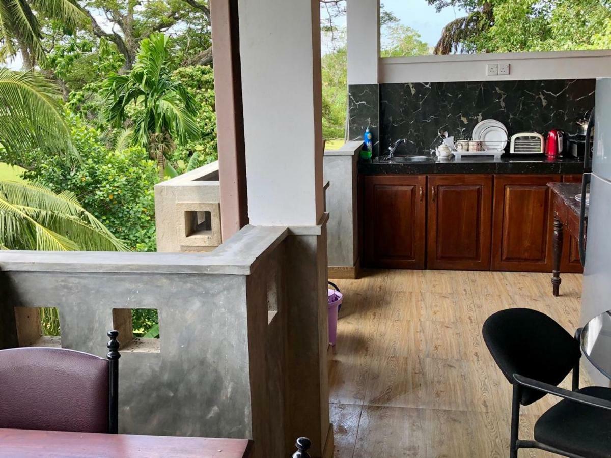 Senarathna Guest House 웰리가마 외부 사진